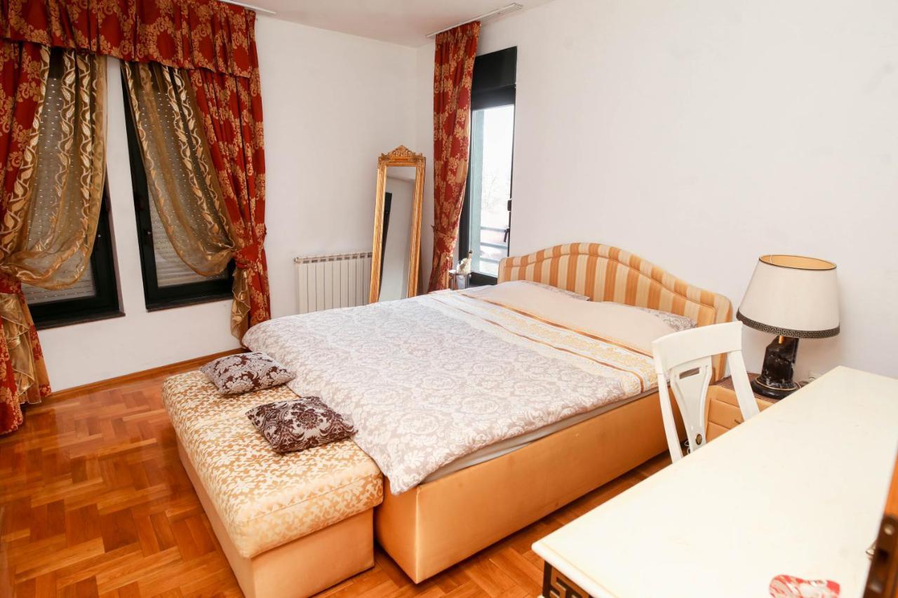 Ugodan I Luksuzan Apartman Μπάνια Λούκα Εξωτερικό φωτογραφία